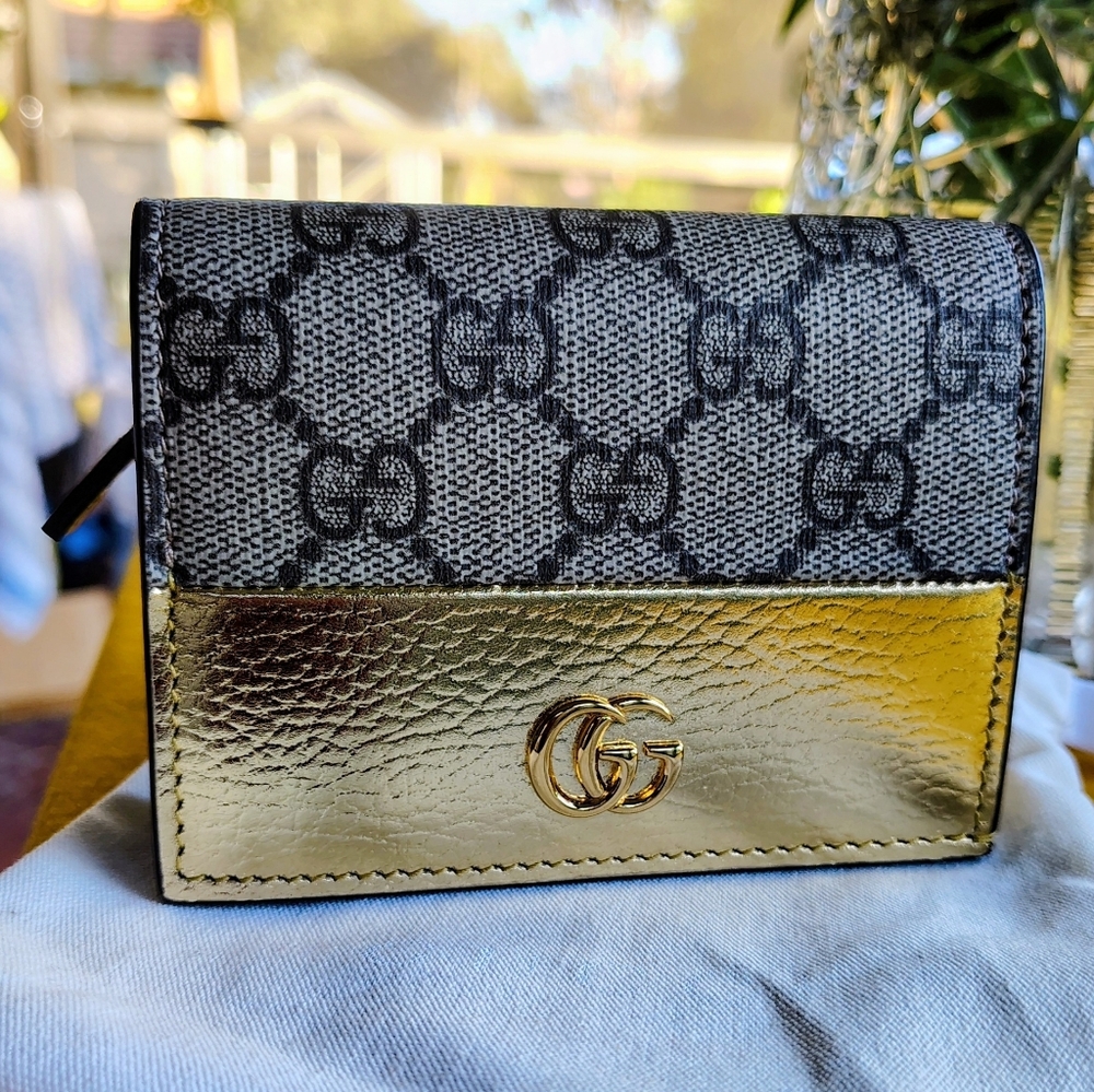 Gucci Bi Color Marmont Gold Beige Small Wallet